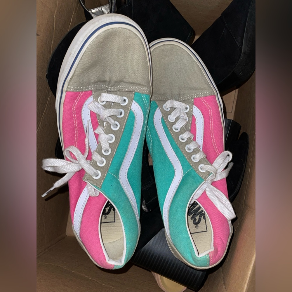 Vans